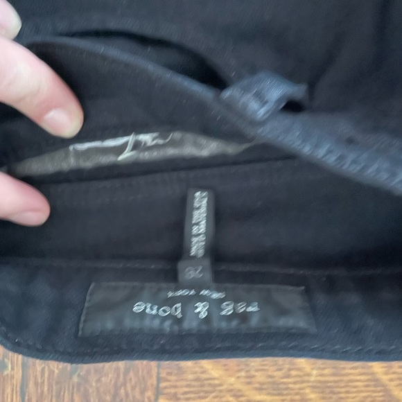 Rag and bone size 26 black straight leg jeans - Picture 3 of 3